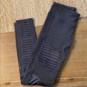 Alo charcoal Moto leggings